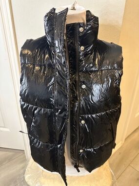 PINK Victoria's Secret Shiny Black Puffer Vest